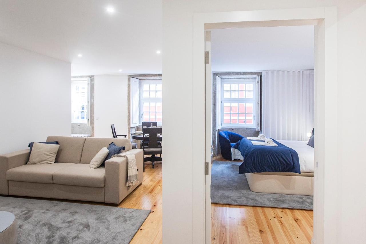 Elegant Downtown 1Br Flat W/ Ac By Lovelystay 포르투 외부 사진