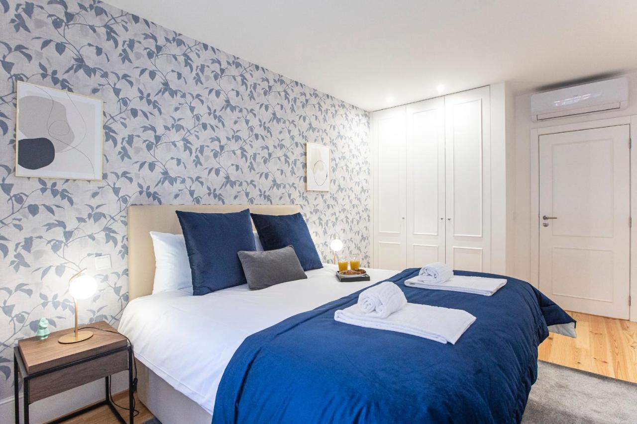 Elegant Downtown 1Br Flat W/ Ac By Lovelystay 포르투 외부 사진